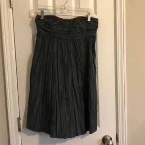 EUC Grey empire waist pleated dress size 4